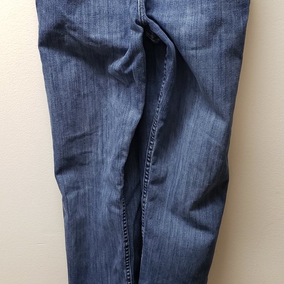 Jeans - Picture 2 of 7